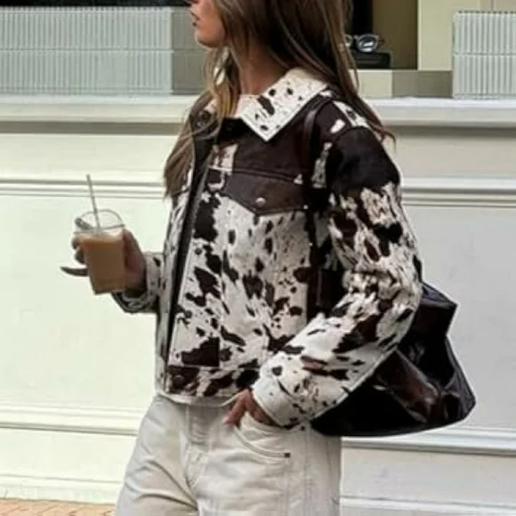 Cowhide Print Women's Jacket - Picture 5 of 8